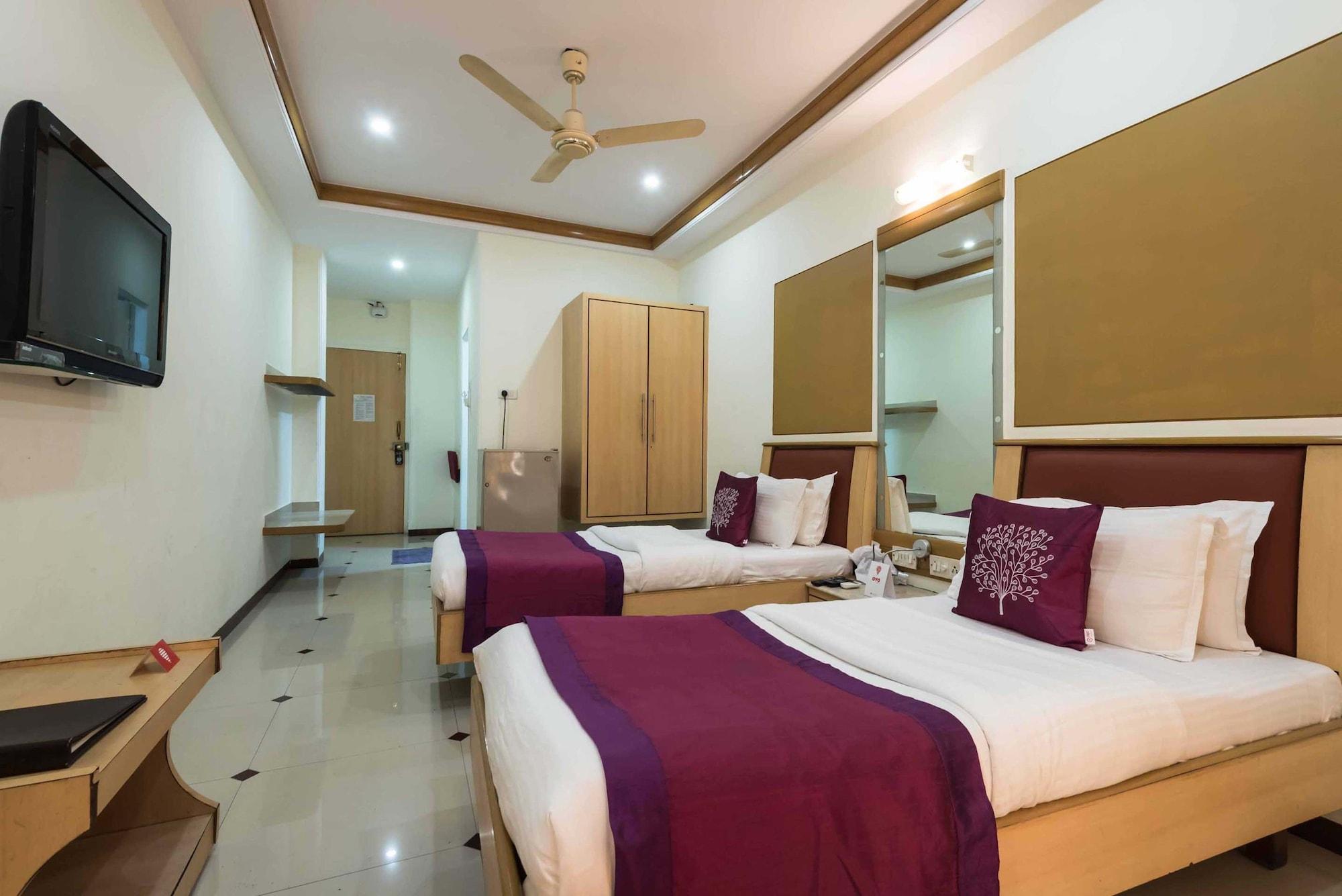 Hotel Godwin - Colaba Mumbai Exterior photo